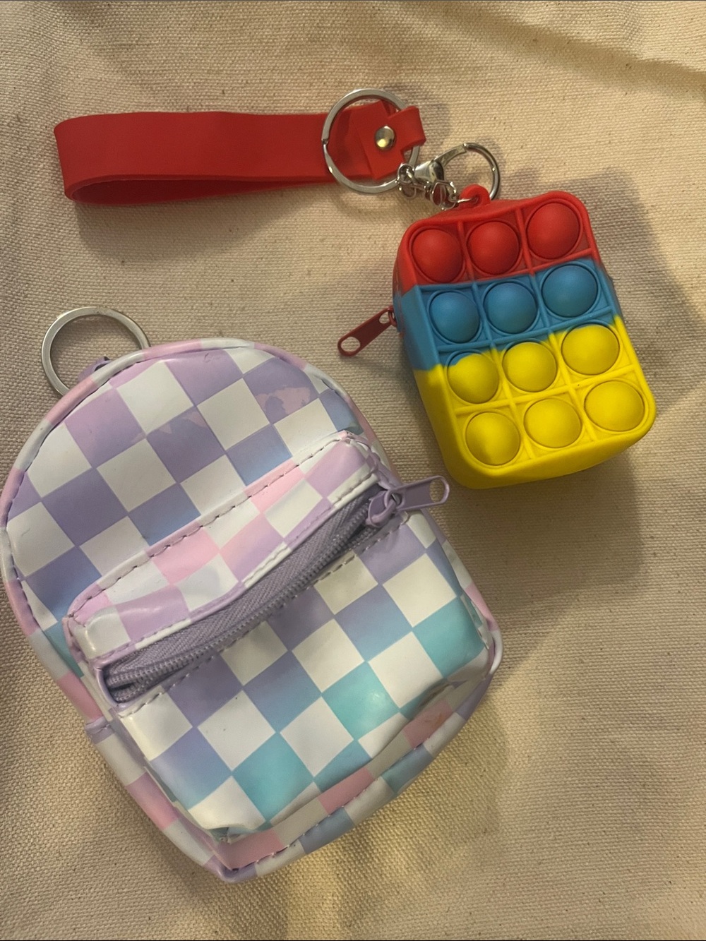 Kids Multicolor Checker Mini Backpack Keychain with Rainbow Pop-It Fidget 2pc 98